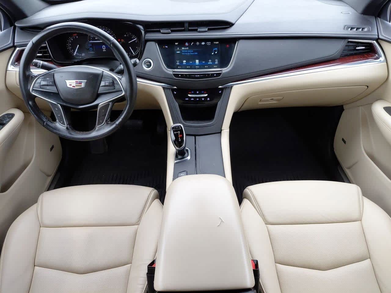 Vehicle image 13 of 35