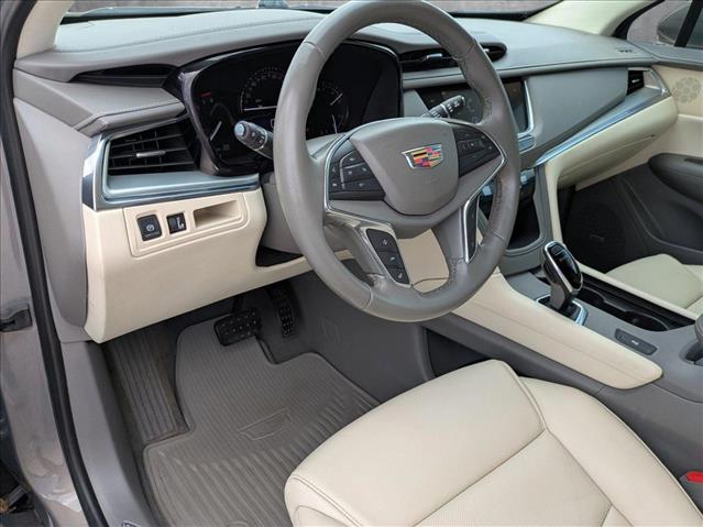 Vehicle image 9 of 25