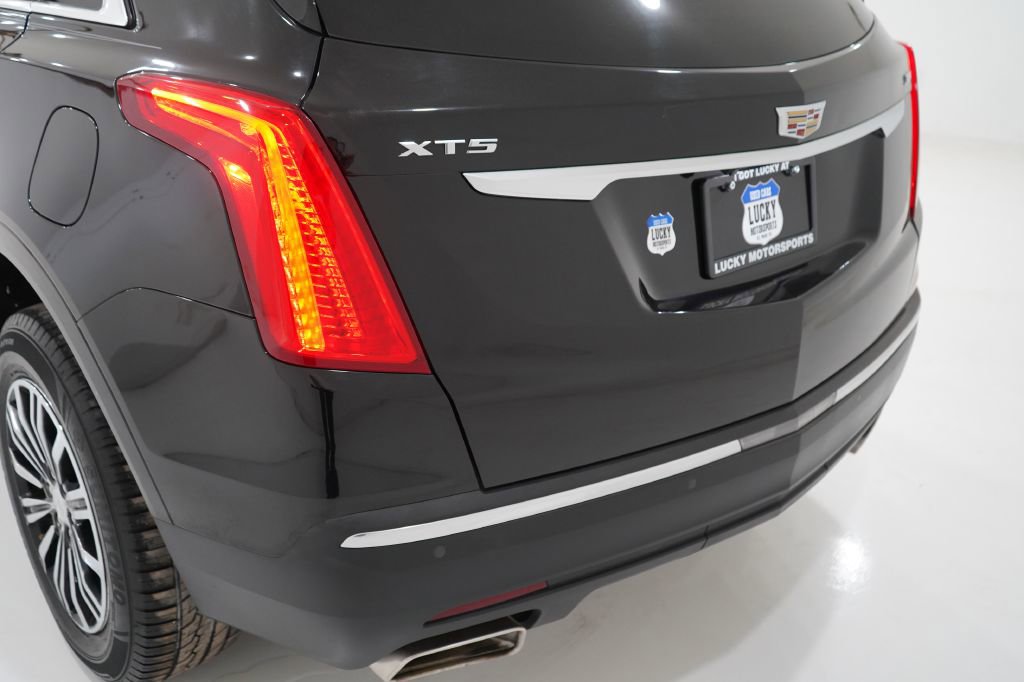 Vehicle image 11 of 39