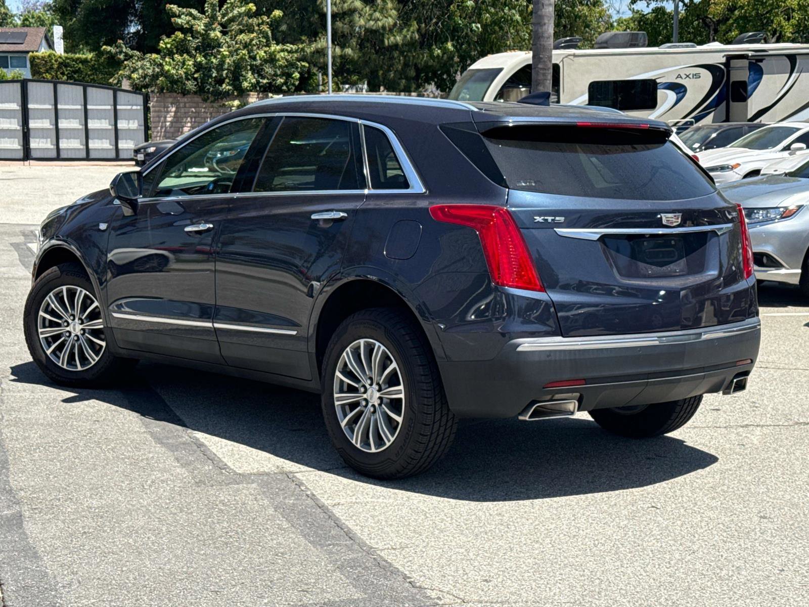Vehicle image 6 of 30