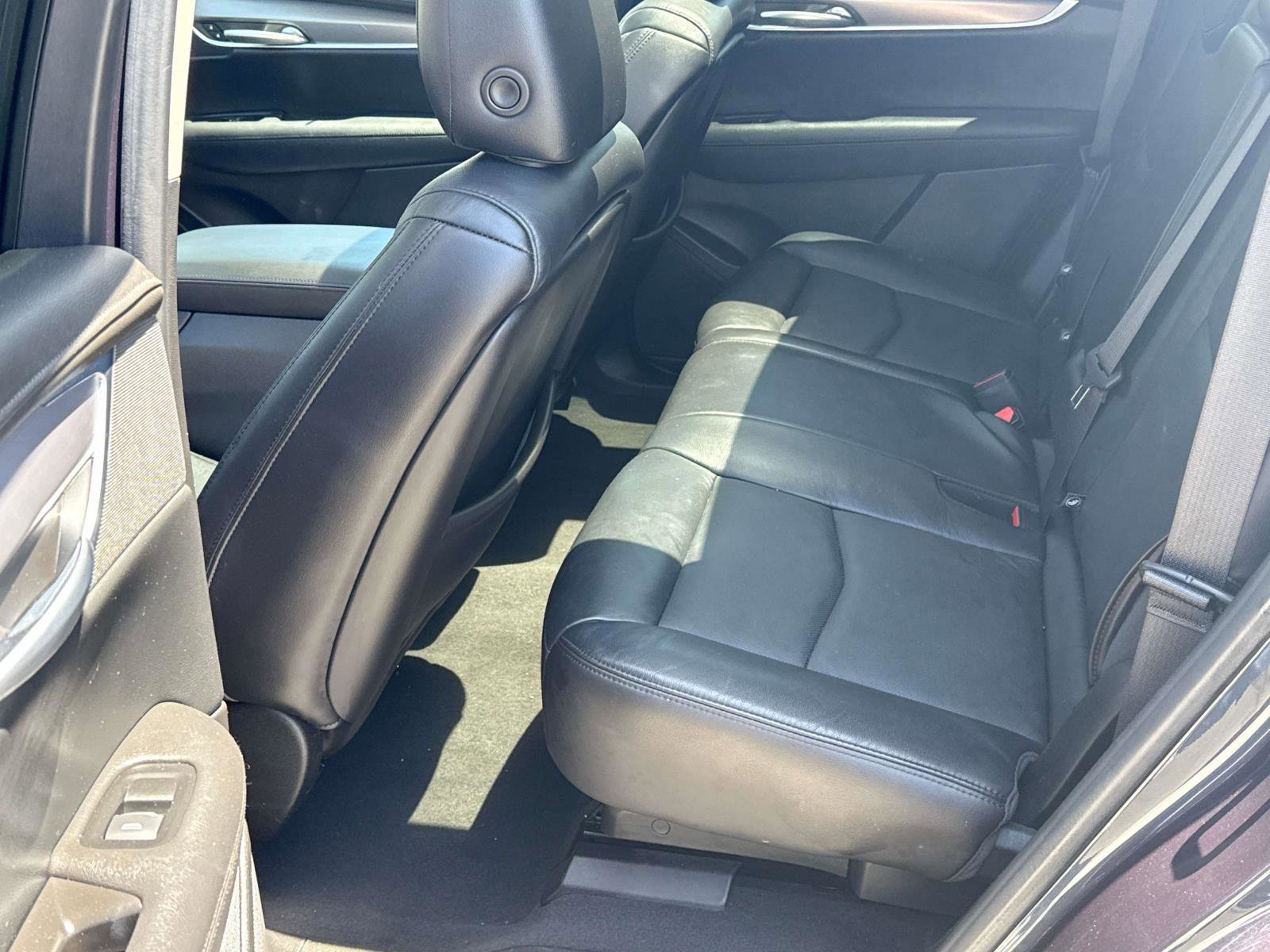 Vehicle image 8 of 30