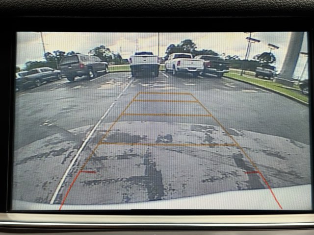 Vehicle image 20 of 25