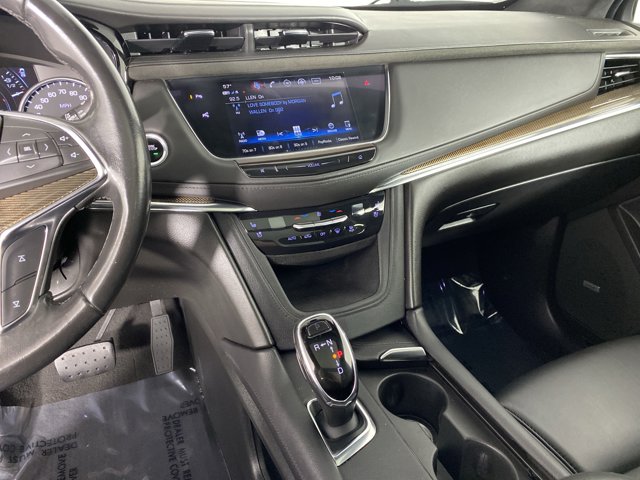 Vehicle image 29 of 36