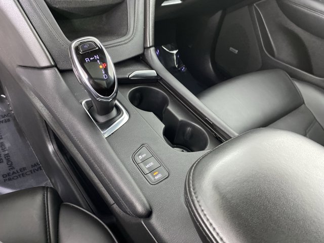 Vehicle image 31 of 36