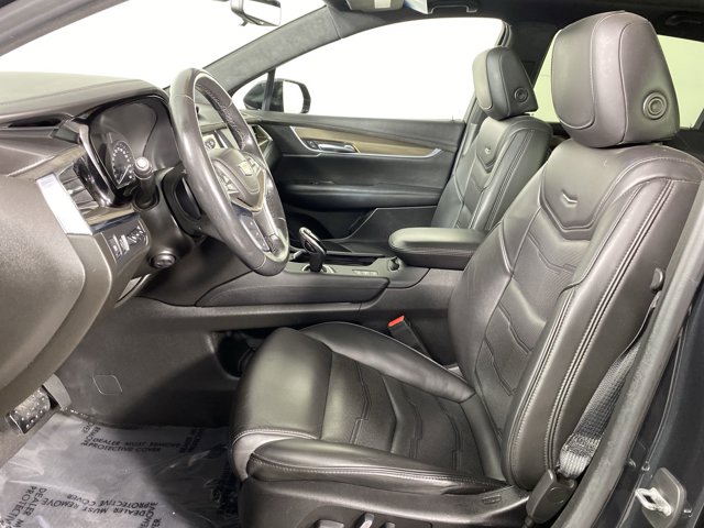 Vehicle image 18 of 36