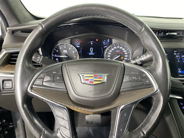 Vehicle image 22 of 36
