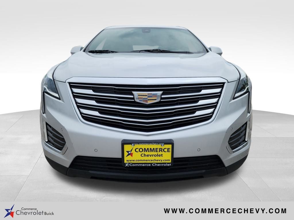 Vehicle image 41 of 44