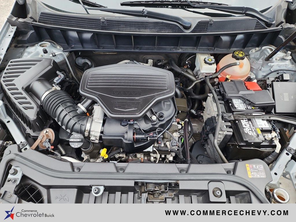 Vehicle image 8 of 44