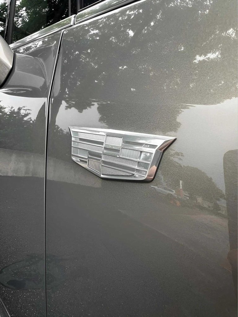 Vehicle image 18 of 20