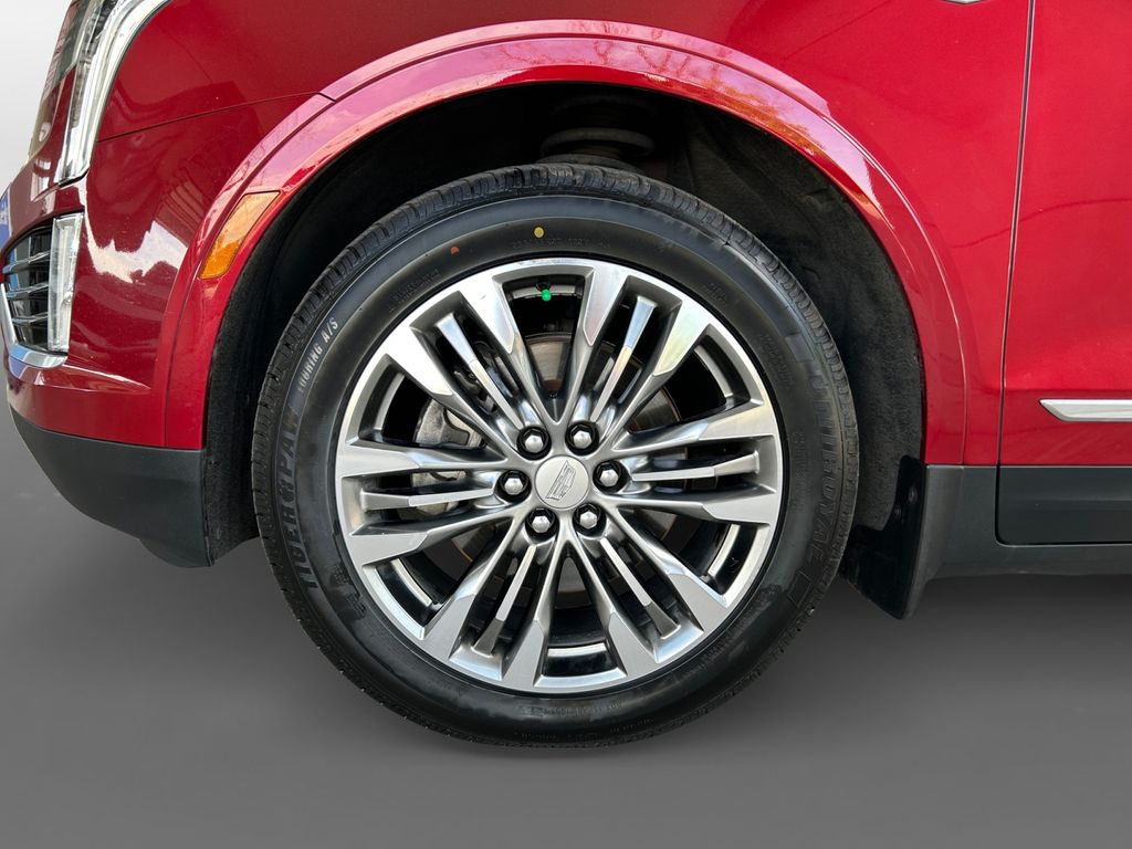 Vehicle image 14 of 24
