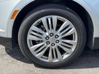 Vehicle image 14 of 45