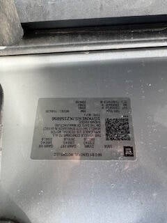 Vehicle image 34 of 45