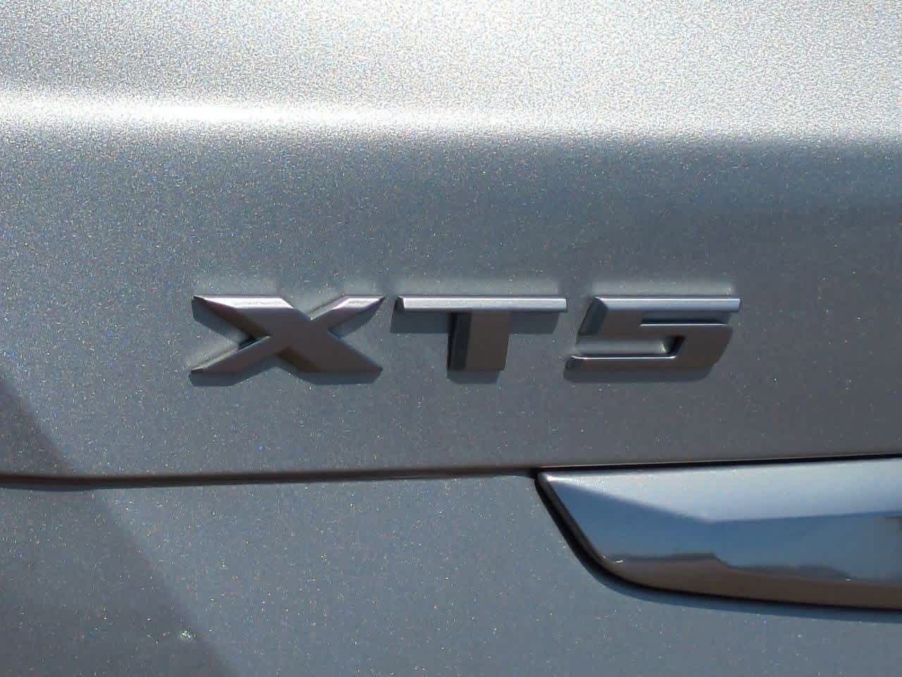 Vehicle image 12 of 36