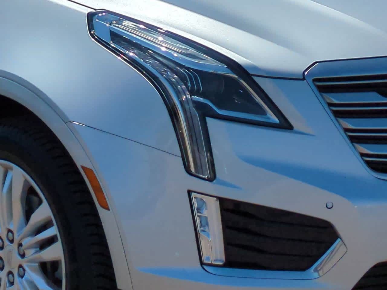 Vehicle image 10 of 36
