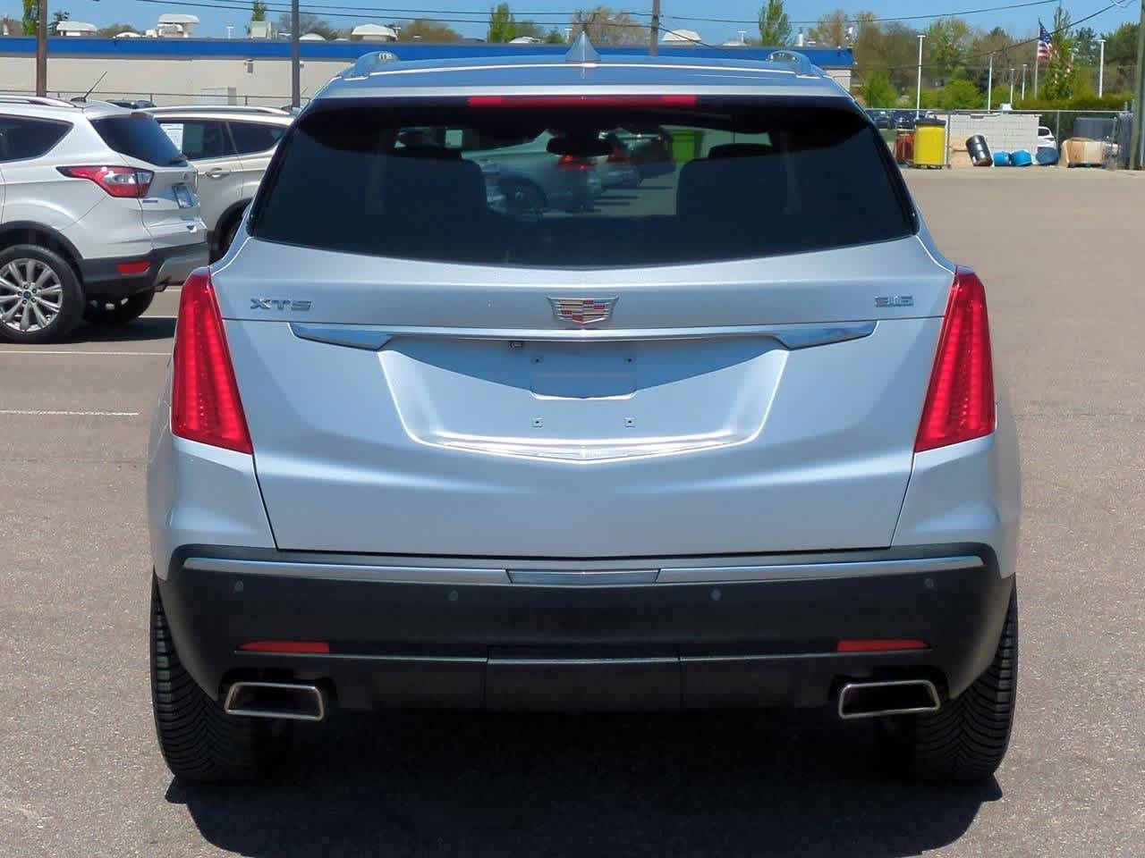 Vehicle image 5 of 36