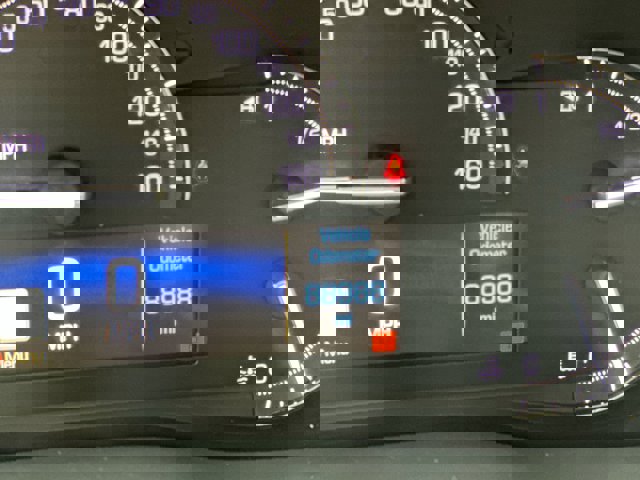 Vehicle image 18 of 27