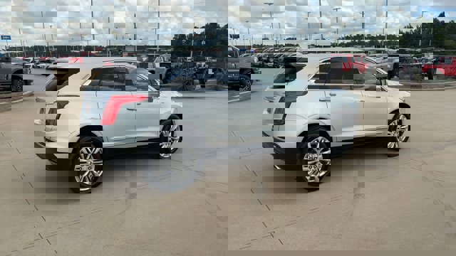 Vehicle image 6 of 27