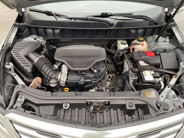 Vehicle image 26 of 42