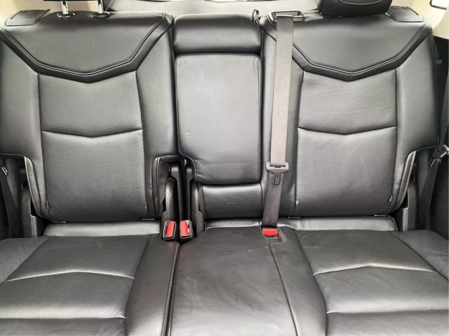 Vehicle image 19 of 42