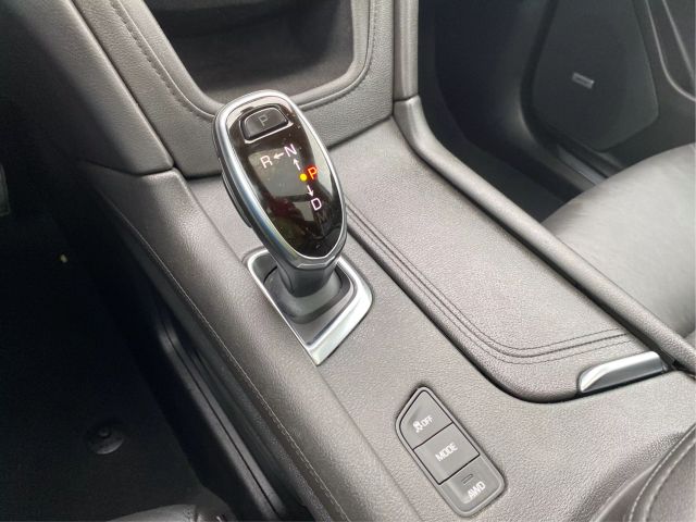 Vehicle image 41 of 42