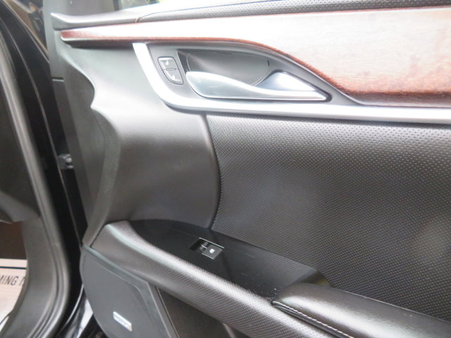 Vehicle image 13 of 36
