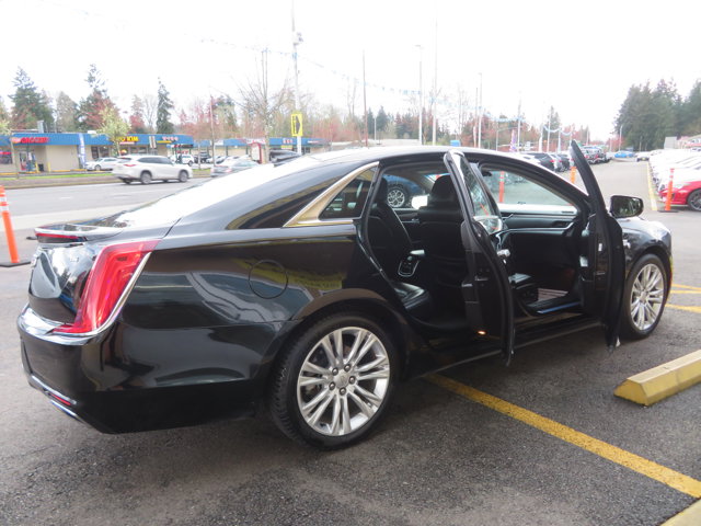 Vehicle image 4 of 36