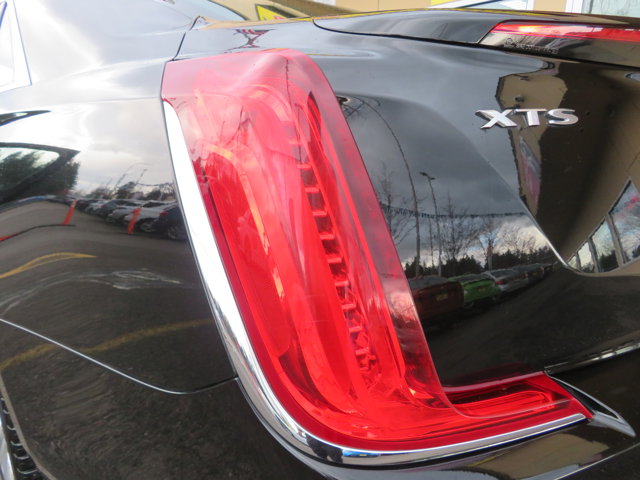 Vehicle image 34 of 36