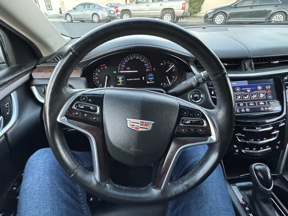 2019 Cadillac XTS Luxury Image 14 of 15