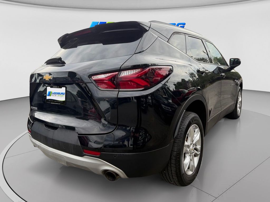 2019 Chevrolet Blazer Base Image 3 of 13