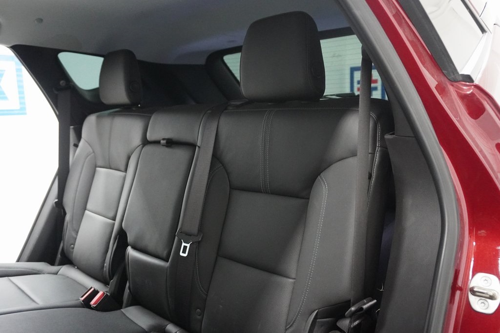 Vehicle image 42 of 43