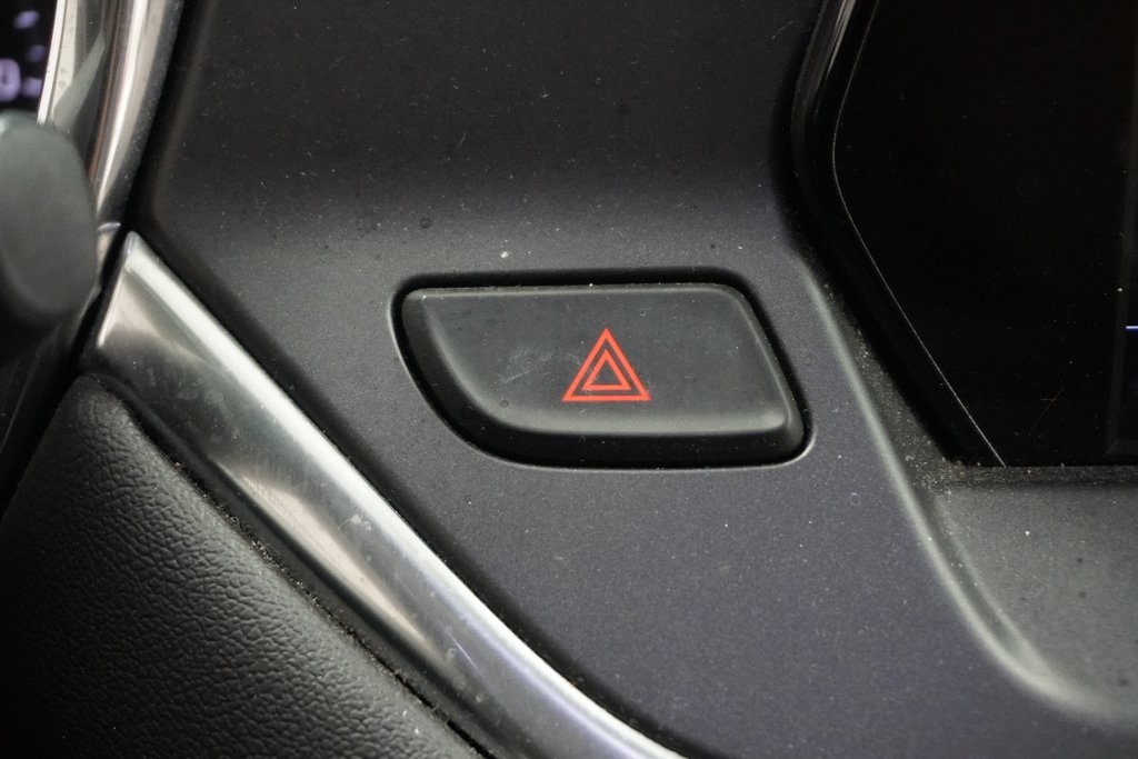 Vehicle image 36 of 43