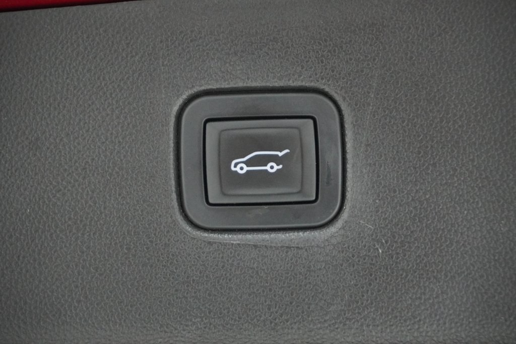 Vehicle image 10 of 43