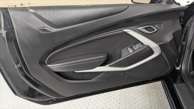 2019 Chevrolet Camaro 1LT Image 20 of 27