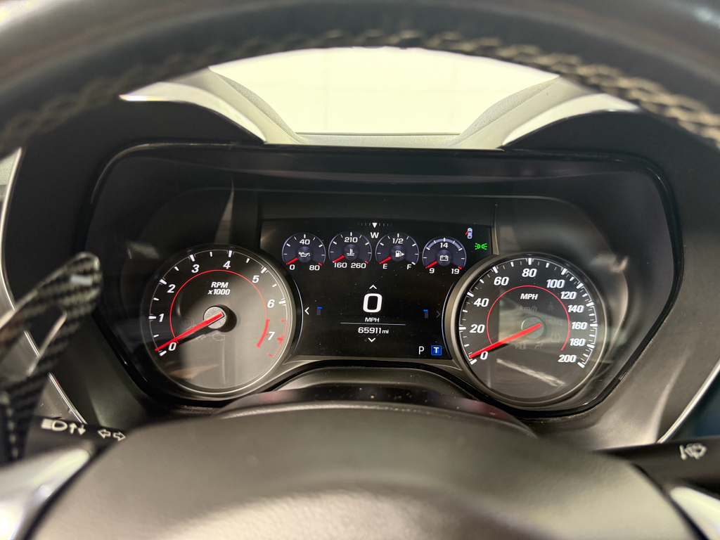 Vehicle image 22 of 25