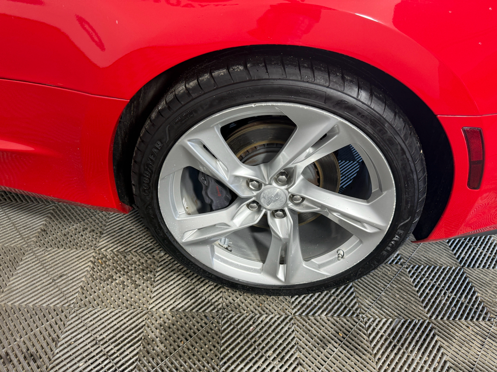 Vehicle image 11 of 25