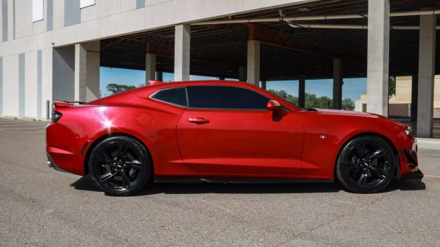 Vehicle image 6 of 23