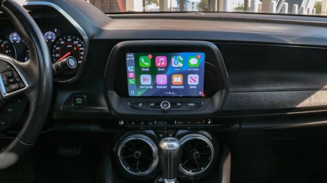 Vehicle image 16 of 23