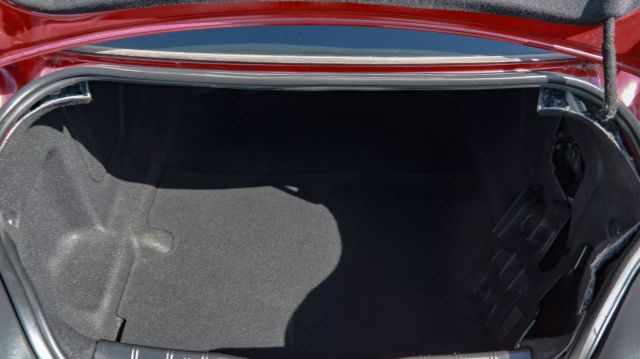 Vehicle image 11 of 23
