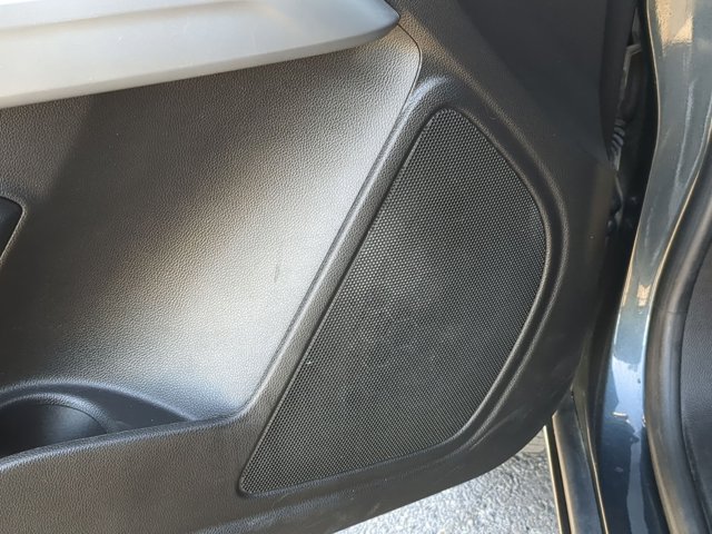 2019 Chevrolet Colorado LT Image 24 of 33