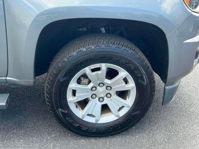 Vehicle image 8 of 37