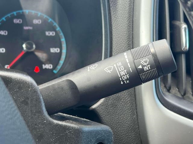 Vehicle image 27 of 37