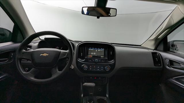 Vehicle image 26 of 33