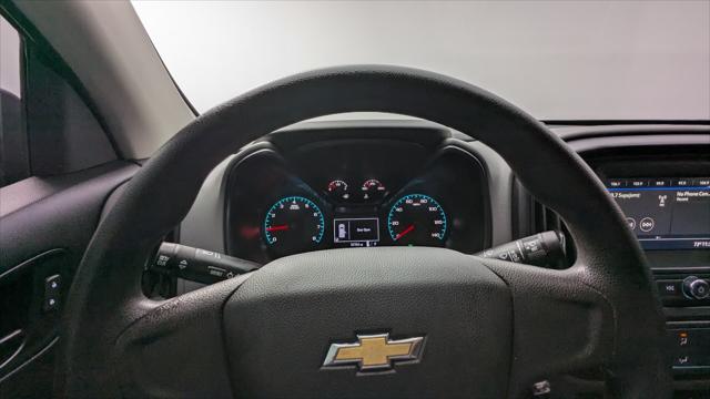 Vehicle image 27 of 33