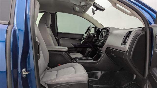 Vehicle image 21 of 33
