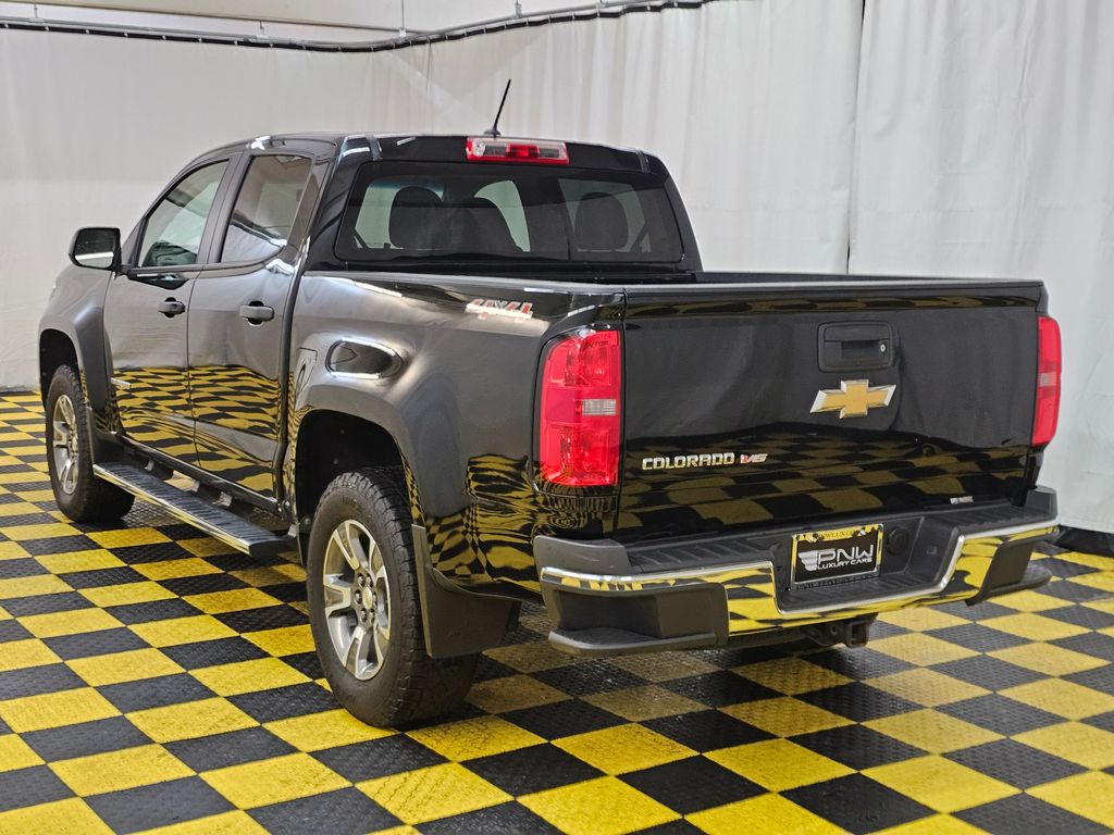 2019 Chevrolet Colorado Work Truck Image 7 of 32