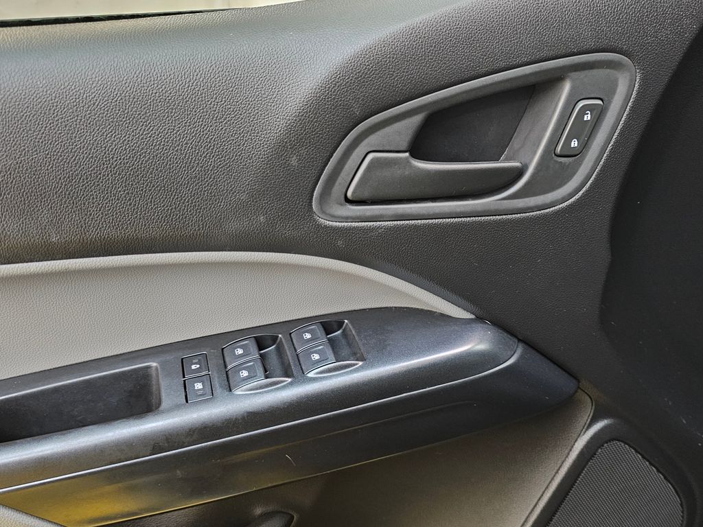 2019 Chevrolet Colorado Work Truck Image 27 of 32