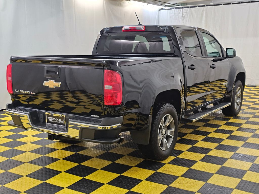 2019 Chevrolet Colorado Work Truck Image 5 of 32