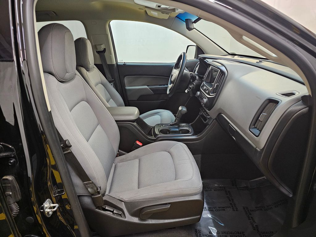 2019 Chevrolet Colorado Work Truck Image 17 of 32