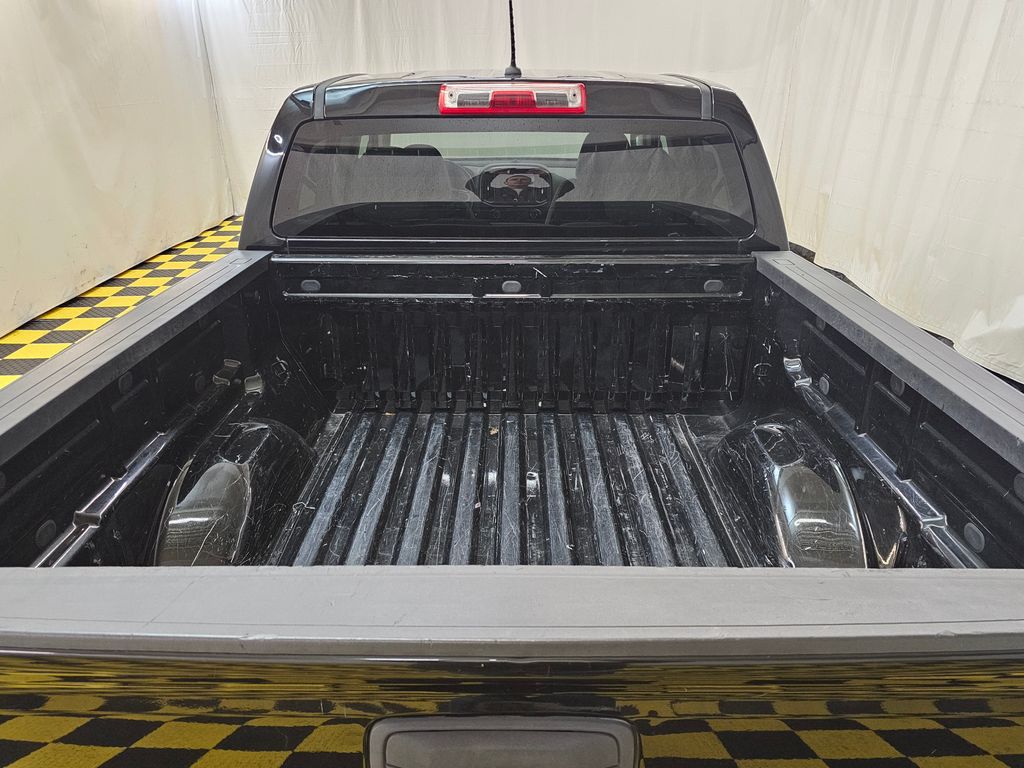 2019 Chevrolet Colorado Work Truck Image 10 of 32