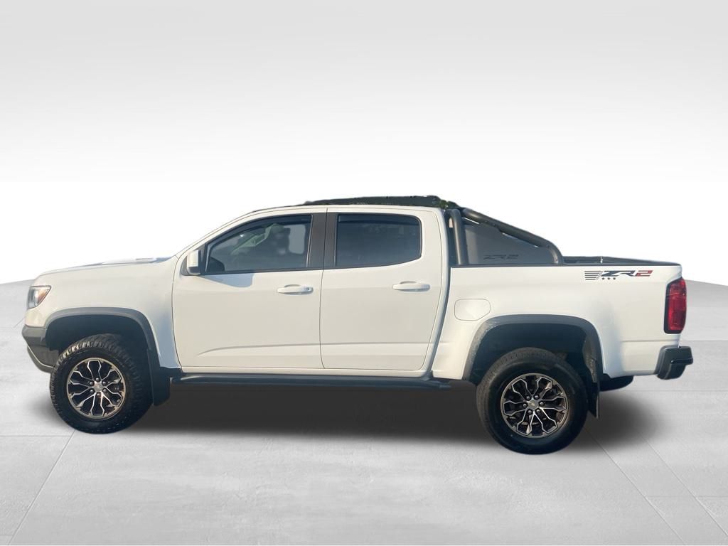 Vehicle image 6 of 17